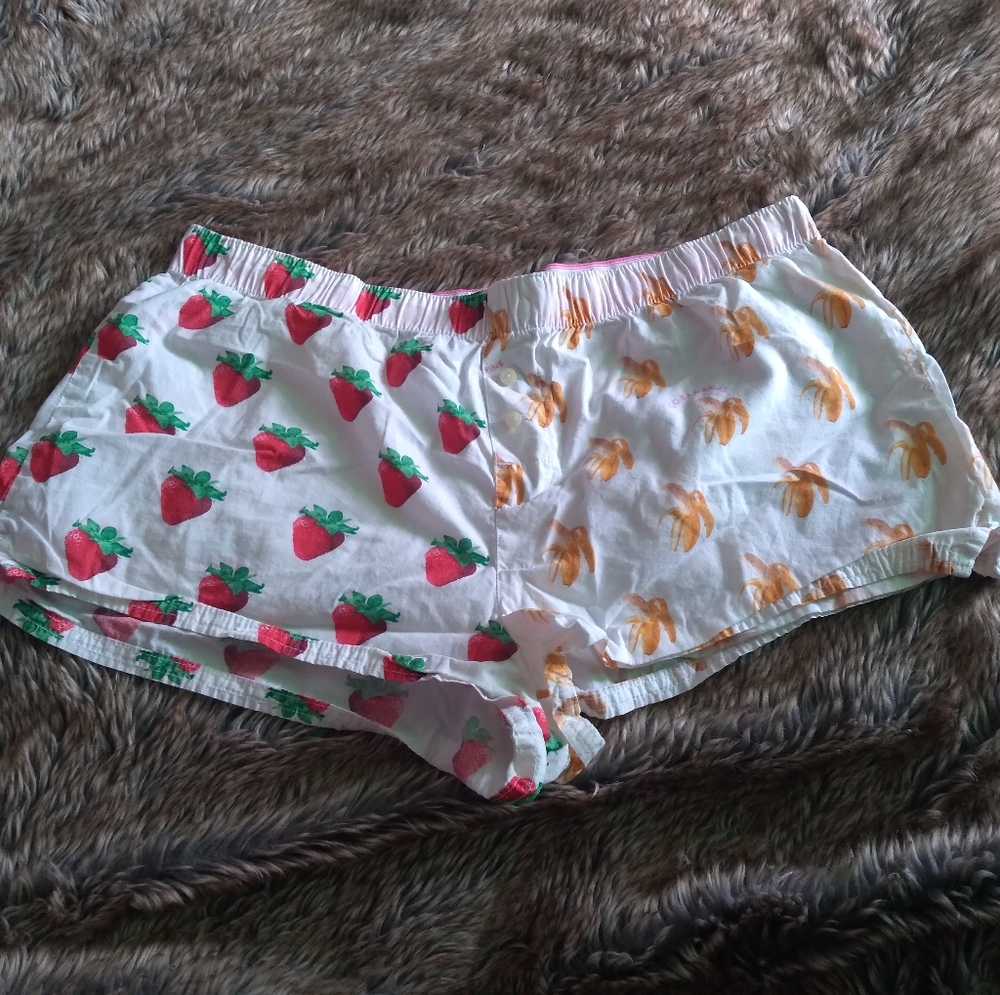 VS Pink sleep shorts